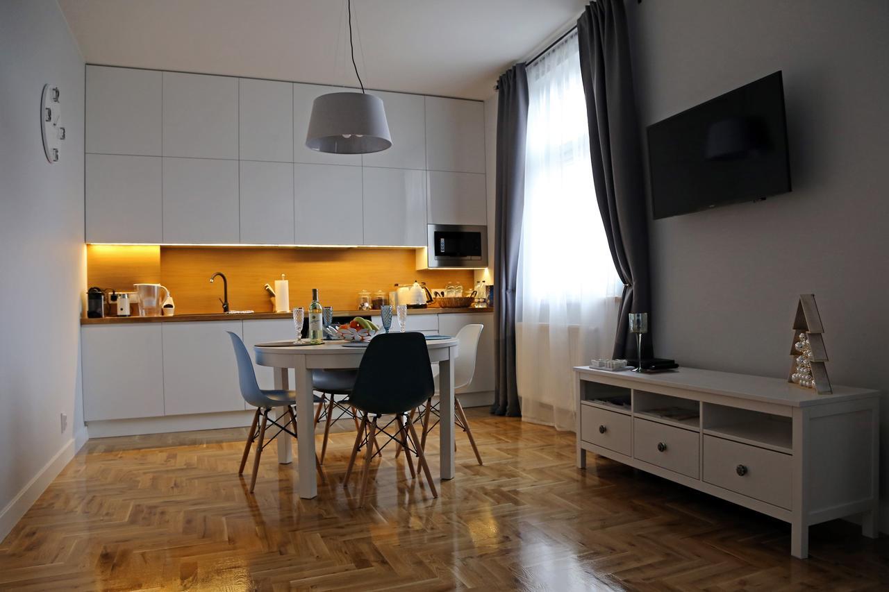 Grey Apartments Kosciuszko Krakau Exterior foto